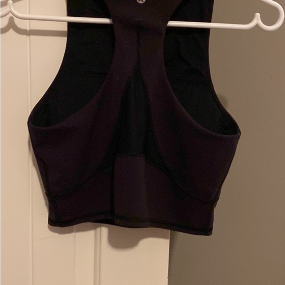 Lululemon tank - Picture 2 of 2